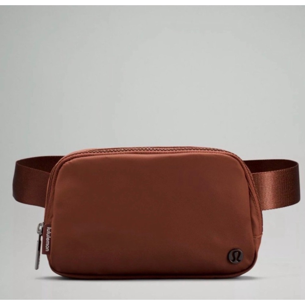 Lululemon Everywhere Belt Bag in Ancient Copper (RARE COLOR) / Brand New!